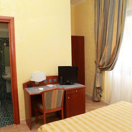 Hotel San Giuseppe - Cityhotel Катандзаро Экстерьер фото